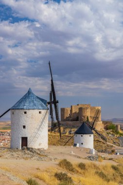 Consuegra 'daki yel değirmenleri, Toledo, Castilla La Mancha