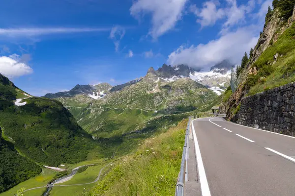 Paisagem Perto Sustenpass Com Estrada Alpina Alta Innertkirchen Gadmen — Fotografia de Stock