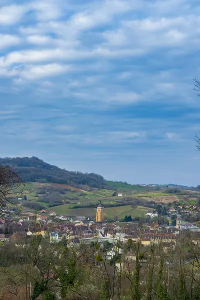 Arbois Kasabası Jura Bölümü Franche Comte Ile Üzüm Bağları — Stok fotoğraf