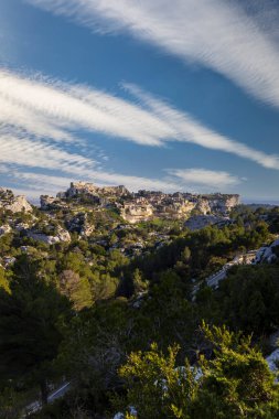 Ortaçağ şatosu ve köyü, Les Baux-de-Provence, Alpilles dağları, Provence, Fransa