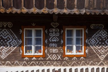 Cicmany, UNESCO Dünya Mirası Sitesi, Slovakya 'daki evlerin eşsiz dekorasyonu