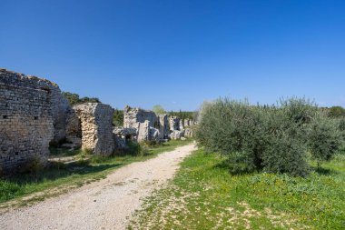 Barbegal aqueduct (Aqueduc Romain de Barbegal) near Arles, Fontvieille, Provence, France