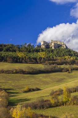 Lietava Şatosu (Lietavsky Hrad), Zilina Bölgesi, Slovakya