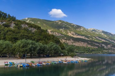 Lago di Scanno, Scanno, Abruzzo Ulusal Parkı, L 'Aquila ili, Abruzzo bölgesi, İtalya