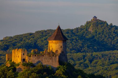 Slovakya Macaristan sınırındaki Somoska kalesi