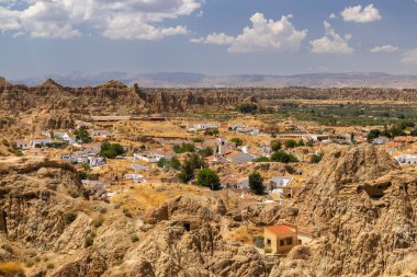 Guadix mağara evleri (Cuevas de Guadix), Guadix, Granada ili, Endülüs, İspanya