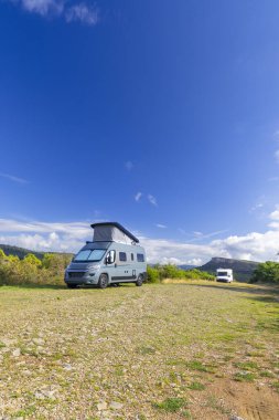 Van Life Solutre Kayası, Burgundy, Solutre-Pouilly, Fransa