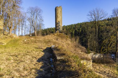 Aşağı ve Yukarı Kaleler, Podhradi yakınları, Batı Bohemya, Çek Cumhuriyeti