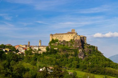 Bardi Kalesi (Castello di Bardi) ile Parma ili, Emilia Romagna