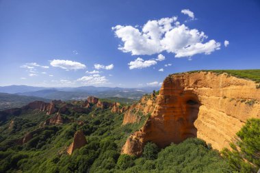 Las Medulas (Monumento Natural de Las Medulas), Ponferrada yakınlarındaki Roma altın madeni, UNESCO dünya mirası bölgesi, Kastilya ve Leon, İspanya