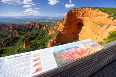 Las Medulas (Monumento Natural de Las Medulas), Ponferrada yakınlarındaki Roma altın madeni, UNESCO dünya mirası bölgesi, Kastilya ve Leon, İspanya