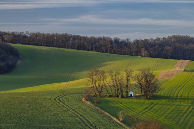 Strazovice, Güney Moravya, Çek Cumhuriyeti yakınlarındaki St. Barborkas şapeli manzaralı