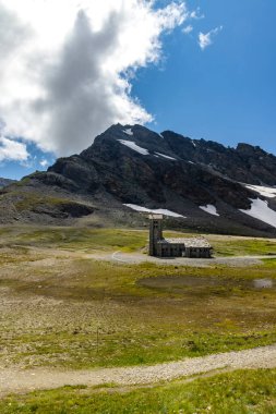 Chapelle Notre-Dame de l 'Iseran veya Notre-Dame-de-Toute-Prudence, Col de l' Iseran, Savoy, Fransa