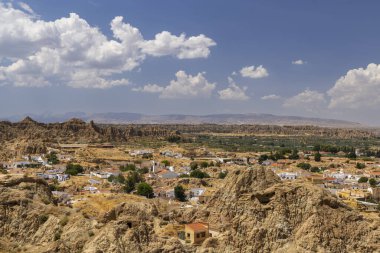 Guadix mağara evleri (Cuevas de Guadix), Guadix, Granada ili, Endülüs, İspanya