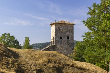 Aziz Justus ve Papaz, Olleros de Pisuerga (Iglesia de los Santos Justo y Pastor), Aguilar de Campoo, Castilla y Leon, İspanya