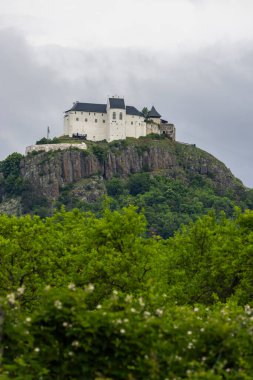 Fuzeri Kalesi (Fuzeri var), Borsod-Abauj-Zemplen, Zemplenyi-hegyseg, Macaristan