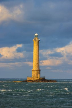 Cap de la Hague yakınlarındaki Phare de la Hague, Normandiya, Fransa