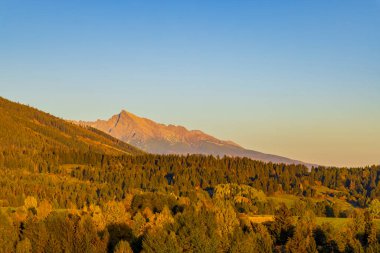 Krivan ile Yüksek Tatralar sonbaharda doruk noktasında, Slovakya