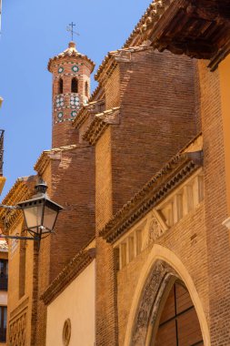 San Pedro Kilisesi muhteşem mudejar mimarisini Teruel, İspanya 'da gösteriyor.