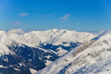 Dağların güzel manzarası