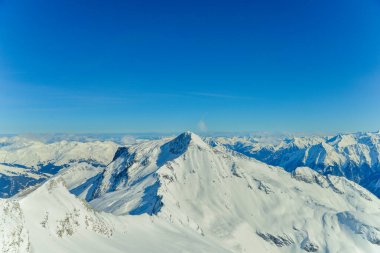 Dağların güzel manzarası