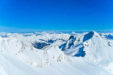 Dağların güzel manzarası