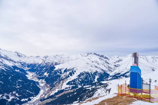 Dağların güzel manzarası