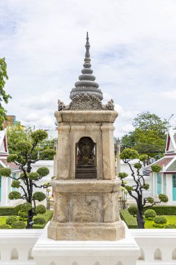 Bangkok, Tayland - 12 Şubat 2023 Thepwararam Ratchawora Mahawihan 1807 'de Kral I. Rama döneminde inşa edilen bu tapınak tarihi öneme sahiptir ve birçok güzel sanat eserlerine sahiptir.