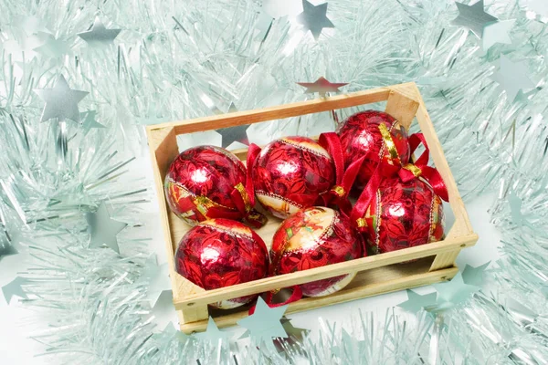 Tinsels Noel Süslemeleri Kutusu — Stok fotoğraf