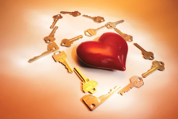 Coração Amor Com Chaves Imagem De Stock