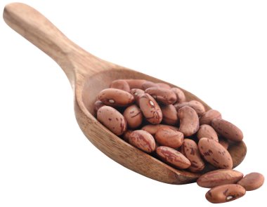 Pinto fasulyesi ya da benekli fasulye yakın çekim ve izole