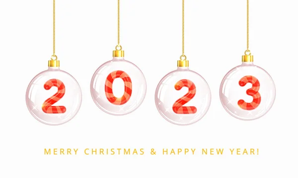 新年快乐2023 挂在金链透明玻璃圣诞球与红色数字2023与包装 假日招贴画 现实的3D矢量说明 — 图库矢量图片