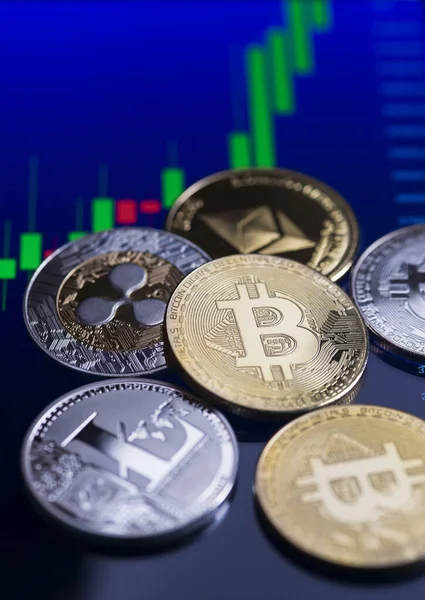 Anlagekonzept Für Bitcoin Und Kryptowährungen Bitcoin Altcoin Kryptowährungsmünzen Der Handel — Stockfoto
