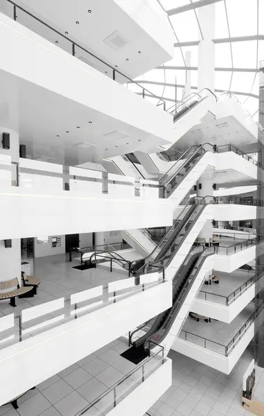 Escadas Rolantes Shopping Center Moderno Renderização Design — Fotografia de Stock