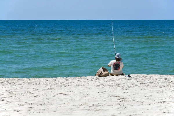 Gulf Shores Usa May 2023 Young Man Fishing Enjoying Beautiful — Stock Photo, Image