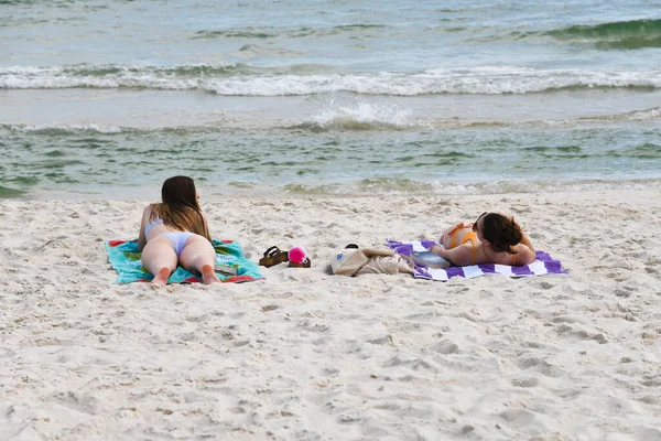 Gulf Shores Usa Mei 2023 Orang Orang Menikmati Hari Cerah — Stok Foto