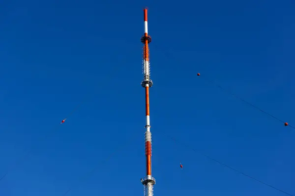 Una Enorme Antena Radio Para Cielo Azul — Foto de Stock