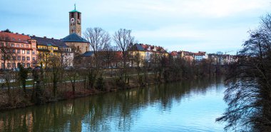 Pegnitz nehri ve bamberg Almanya kışın panorama olarak