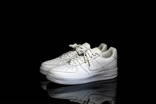 Pavía Italia Febrero 2023 Nike Air Force One Craft Shoes Imagen de stock