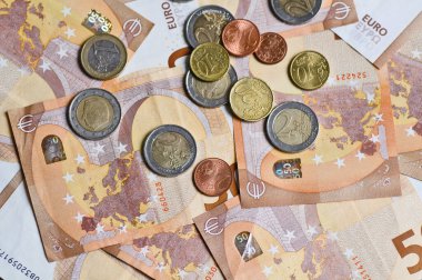 Euro (EUR) para ve banknotlar - Avrupa Birliği 'nin yasal ihalesi. İş ve finans kavramı.