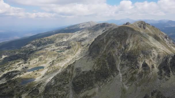 Vista Aérea Incrível Golyam Kupen Pico Rila Mountain Bulgária — Vídeo de Stock