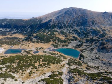 Bulgaristan 'ın Musala zirvesi yakınlarındaki Rila Dağı' nın şaşırtıcı hava manzarası