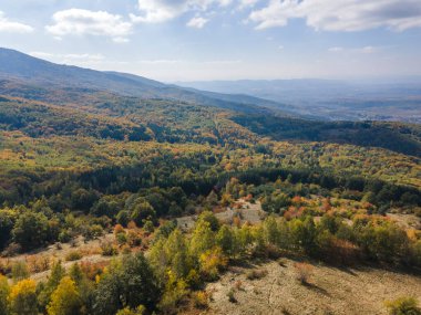 Bulgaristan 'ın Vitosha Dağı' nın şaşırtıcı sonbahar manzarası