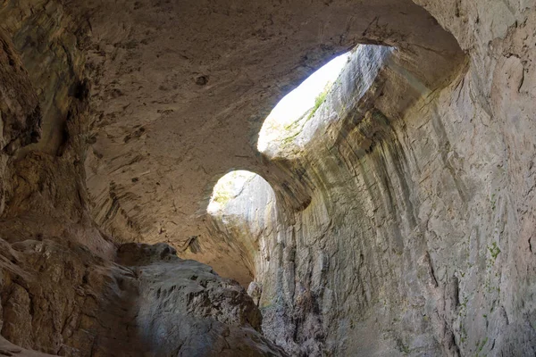 Prohodna Cave Known God Eyes Karlukovo Village Lovech Region Bulgaria — Stock Photo, Image