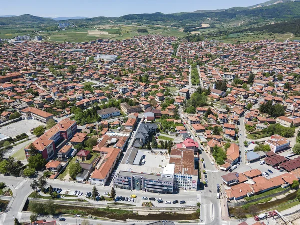 ブルガリア パザルジェシュク州パナジュリシュテの歴史的市街地の空中写真 — ストック写真