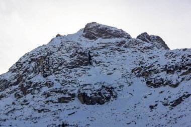 Bulgaristan 'ın Malyovitsa zirvesi yakınlarındaki Rila Dağı' nın şaşırtıcı kış manzarası