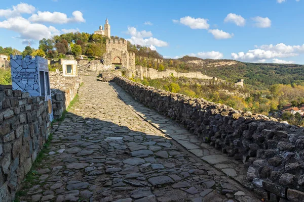불가리아 제국의 중세의 요새였던 불가리아의 벨리코 노보의 — 스톡 사진