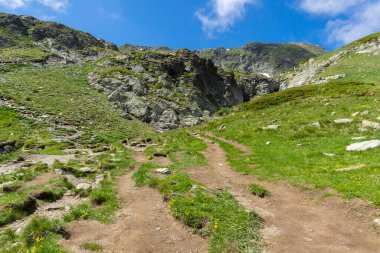 Bulgaristan 'ın Yedi Rila Gölü yakınlarındaki Rila Dağı' nın muhteşem manzarası