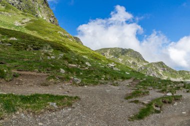 Bulgaristan 'ın Yedi Rila Gölü yakınlarındaki Rila Dağı' nın muhteşem manzarası