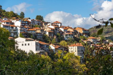 Bulgaristan 'ın Veliko Tarnovo kentinin muhteşem panoramik manzarası